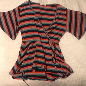 Women’s wrap around top